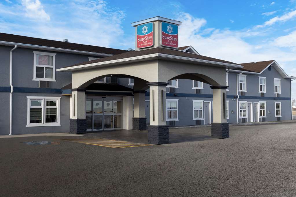 Images SureStay Plus by Best Western Brooks