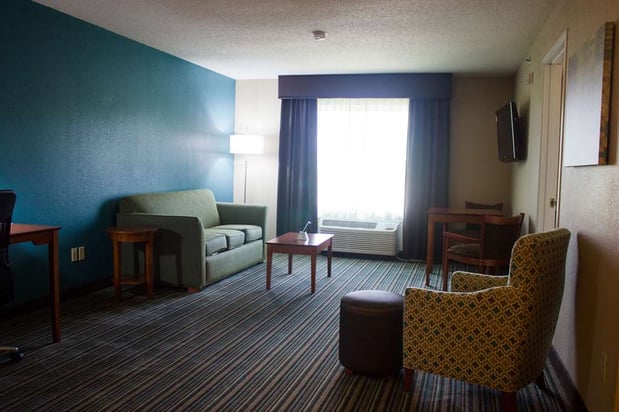 Images Best Western Plus Menomonie Inn & Suites