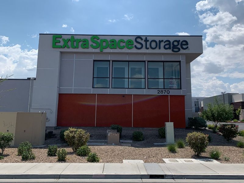 Images Extra Space Storage