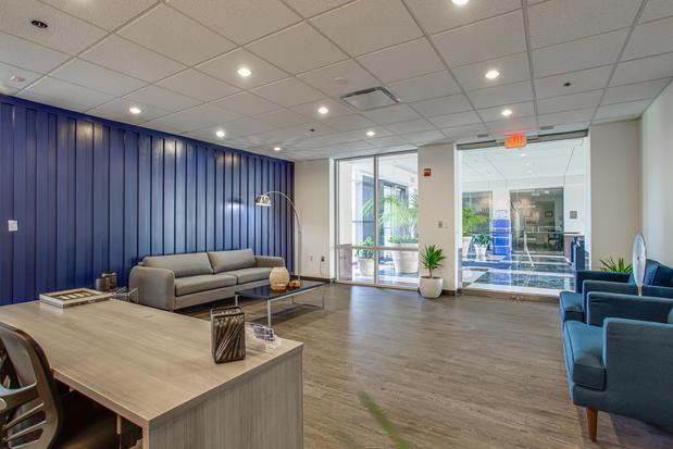 Images Pasadena Villa Outpatient - Chantilly