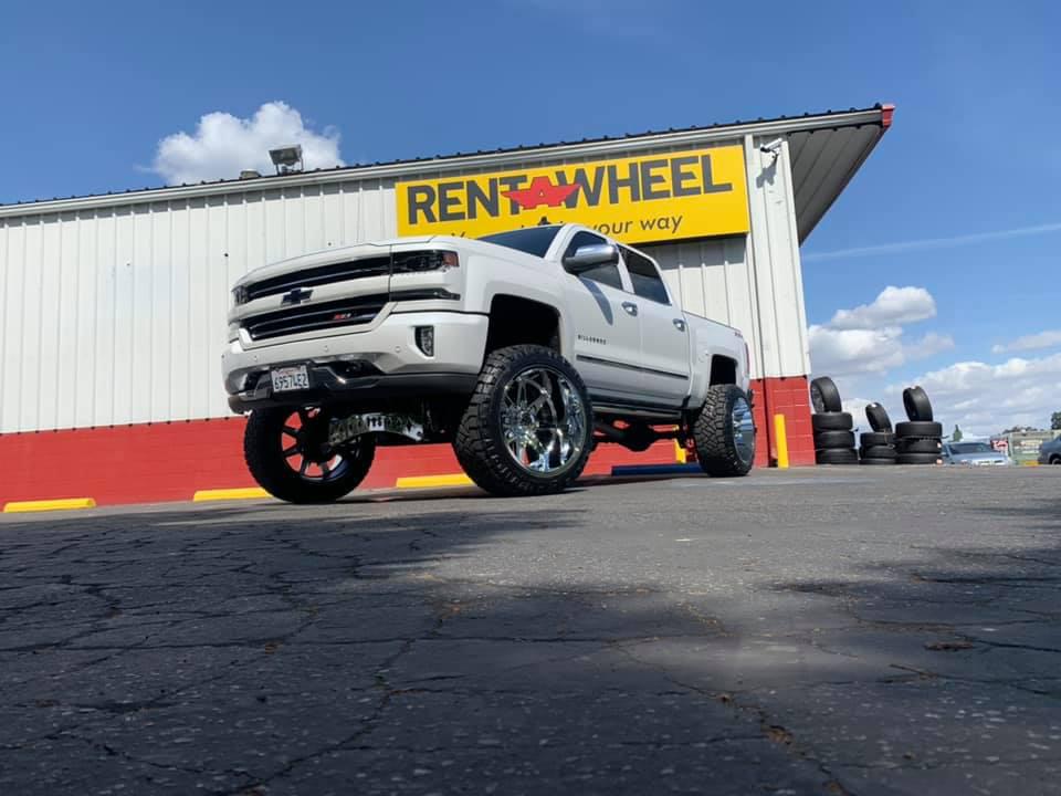 Rent-A-Wheel Custom Wheels & Tires Visalia, CA Photo