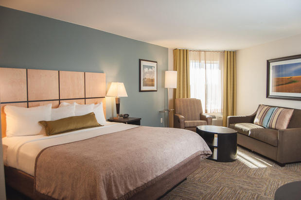 Images Candlewood Suites Fort Collins by IHG