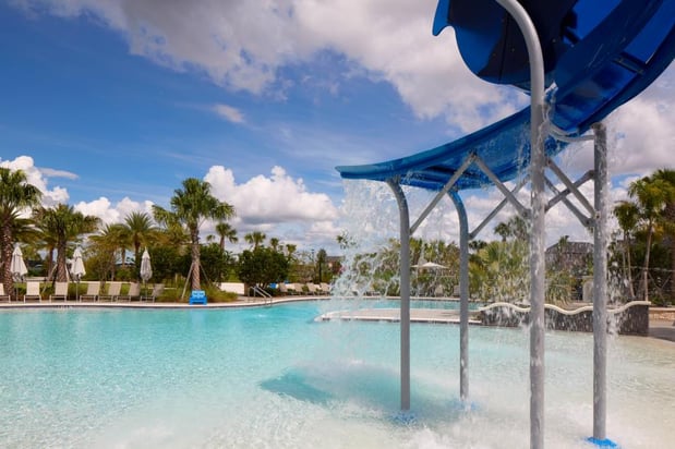 Images Laurel Pointe