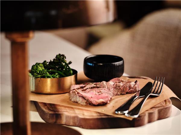 STOKE Bar & Restaurant