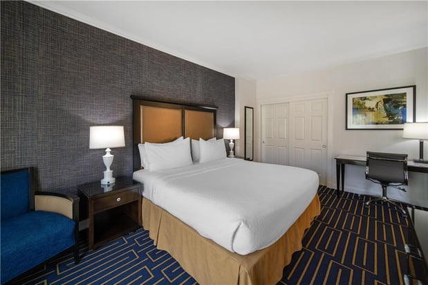 Images Best Western Plus Palm Court Hotel