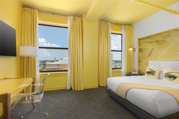 Images Angad Arts Hotel St. Louis, Tapestry Collection by Hilton