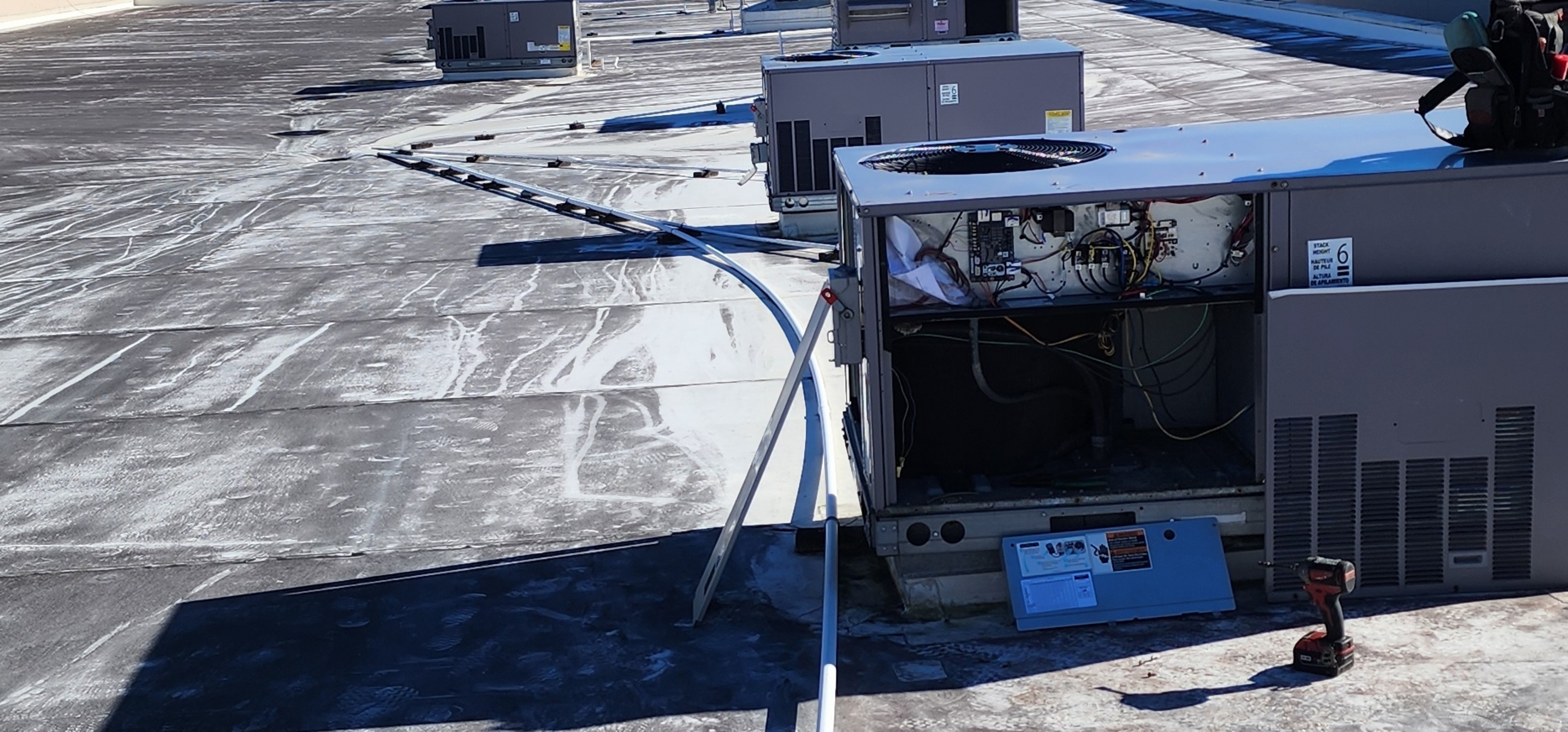 keeping the shopping centers running smooth