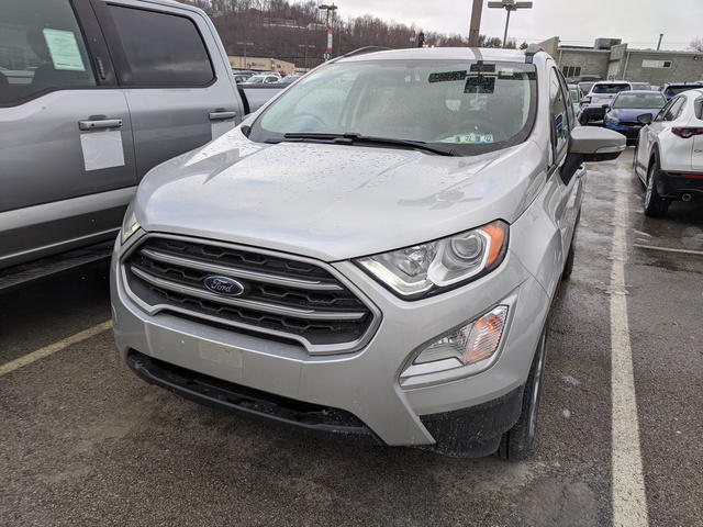 2021 Ford EcoSport SE in Moondust Silver.