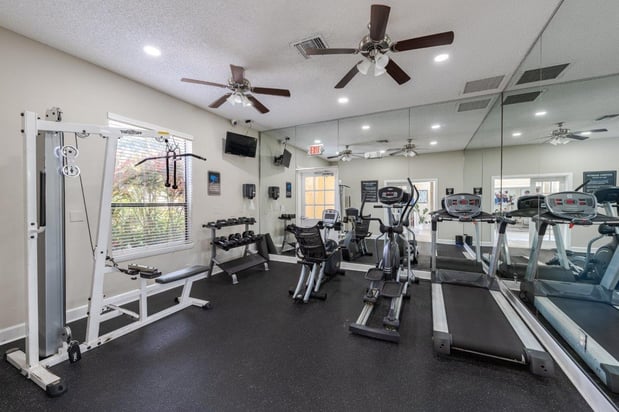 Images Savannah Place Apartments & Townhomes