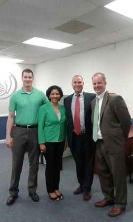 Images Doris Banegas: Allstate Insurance