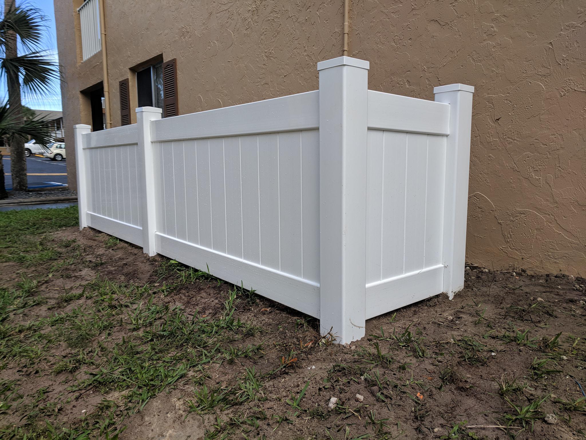 Bluff City Fence Company Photo