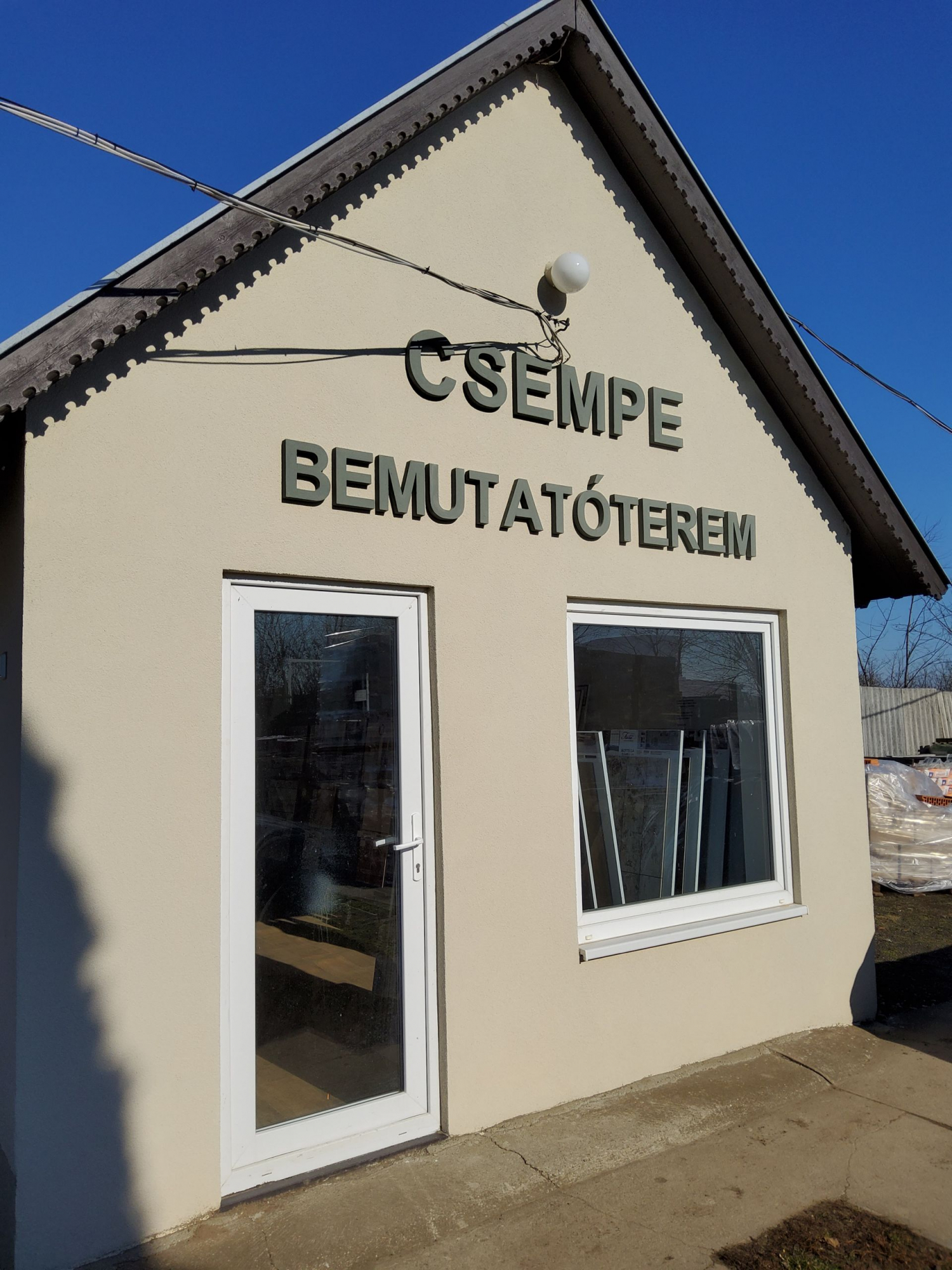 Images Halászi Tüzép