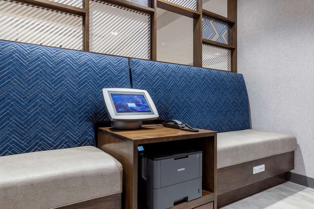 Images Hampton Inn Kansas City Southeast