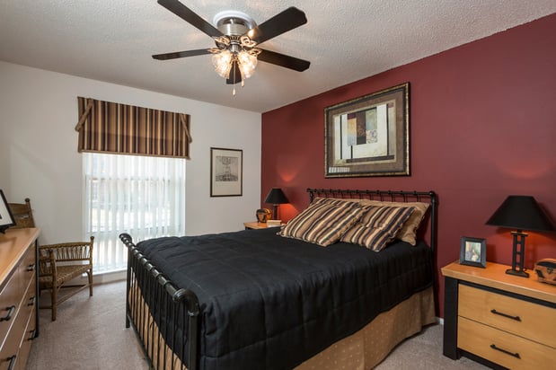 Images Retreat at Seven Trails Apartments