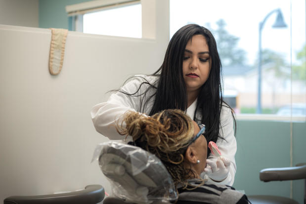Images Zak Dental - San Diego