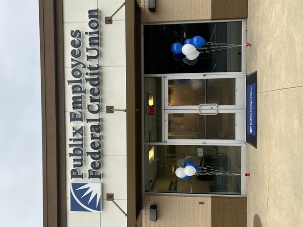 Images Publix Employees Federal Credit Union at Lawrenceville