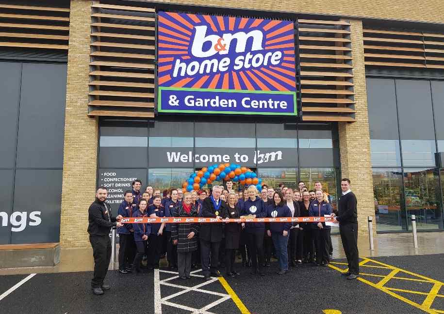 B&M's newest store opened at Canvey Island Retail Park, with Deputy Lord Mayor Alan Acotts and a representative from local charity The Danny Green Fund cutting the ribbon.
