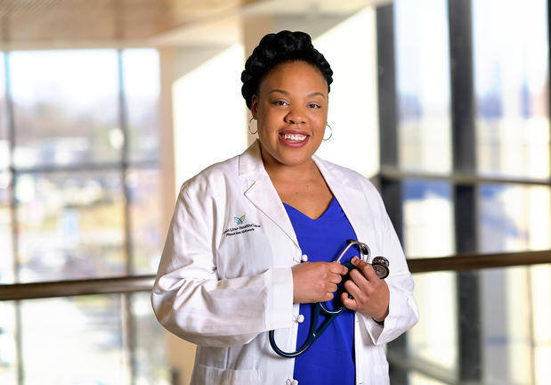 Images Adrienne Johnson, CRNP
