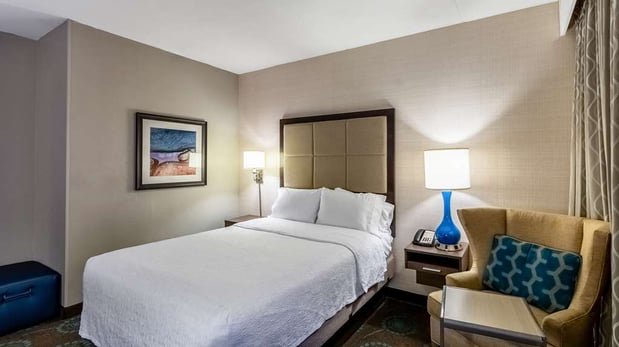 Images Hampton Inn Bloomington