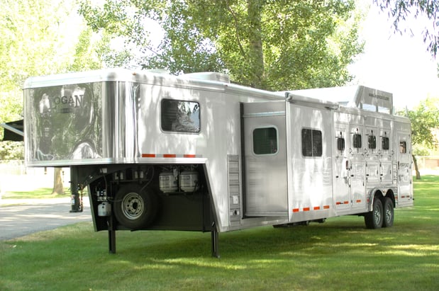 Images Transwest Truck Trailer RV of Frederick