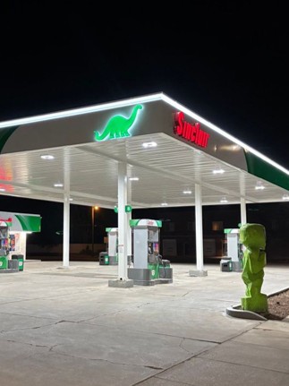 Sinclair Gas Station Image