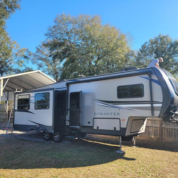 Images D-RV Mobile Repair