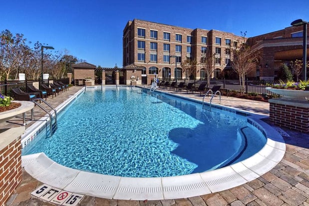 Images Hampton Inn & Suites Franklin Berry Farms