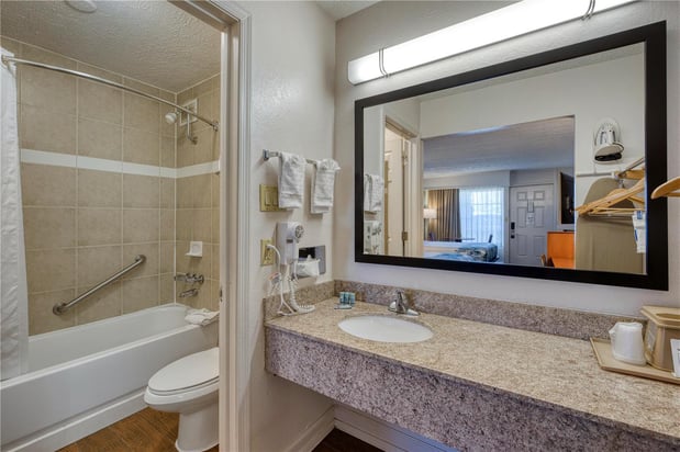 Images Best Western Hendersonville Inn