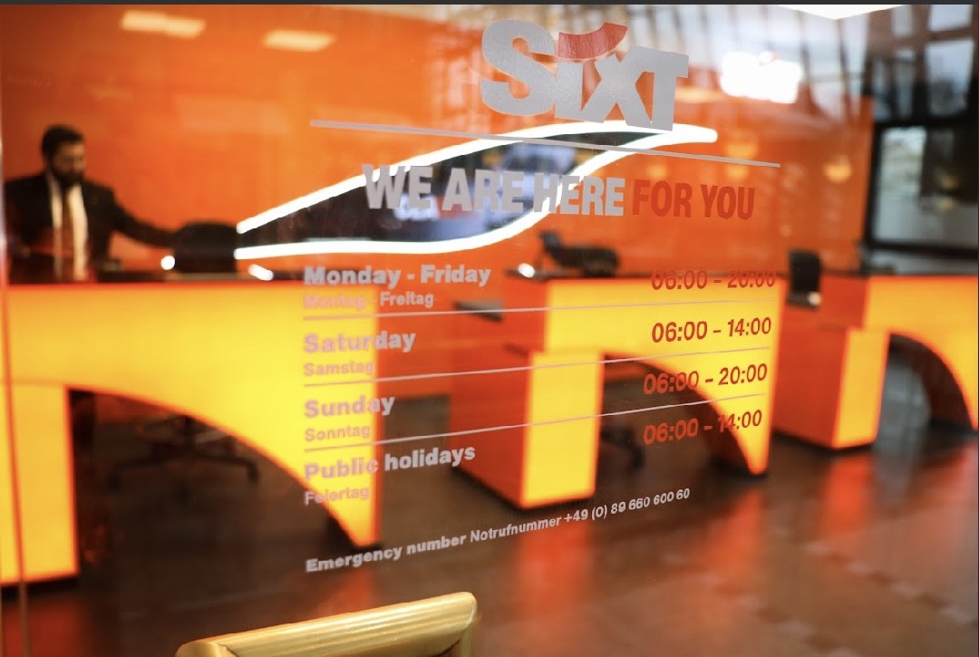 SIXT Autovermietung Köln Zentrum/Maritim Hotel, Heumarkt 20 in Köln