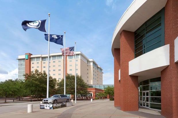 Images Embassy Suites by Hilton Charleston Airport Hotel & Convention Center