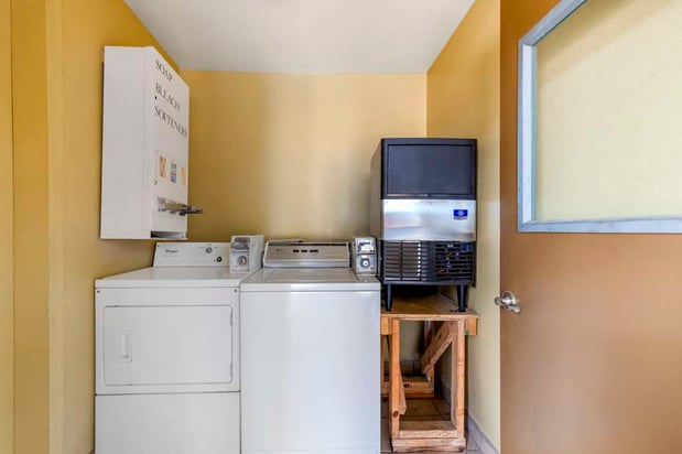 Images Best Western Executive Inn