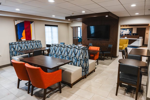 Images Holiday Inn Express Frazer-Malvern by IHG