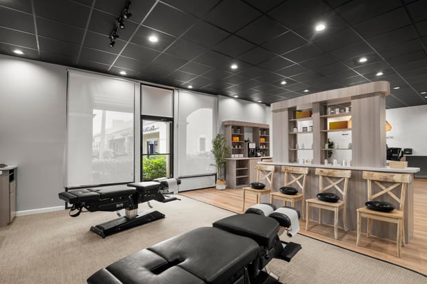 Images 100% Chiropractic - St. Petersburg