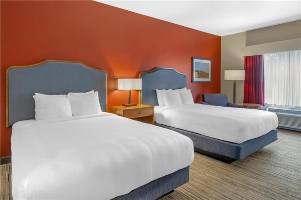 Images Best Western Bronco Inn