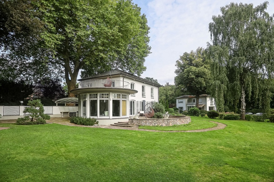 Dr. med. Aresu Naderi - Privatpraxis, Elbchaussee 398 in Hamburg