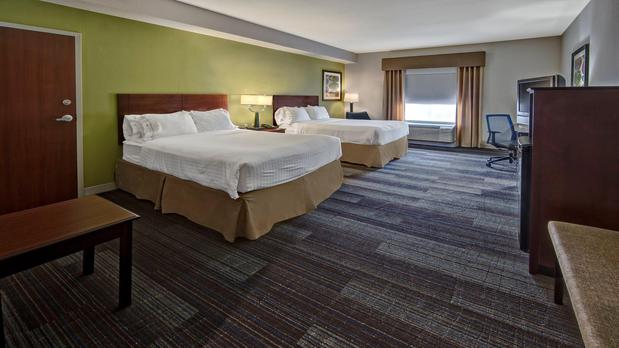 Images Holiday Inn Express & Suites Cookeville, an IHG Hotel
