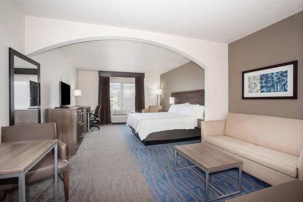 Images Holiday Inn Express & Suites Manhattan by IHG