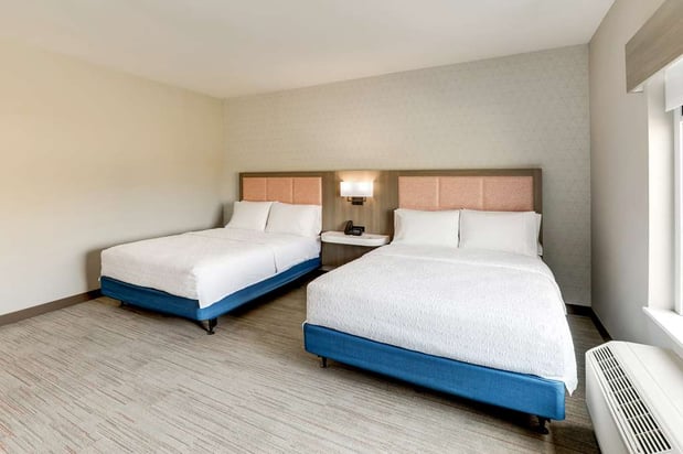 Images Hampton Inn & Suites Weatherford