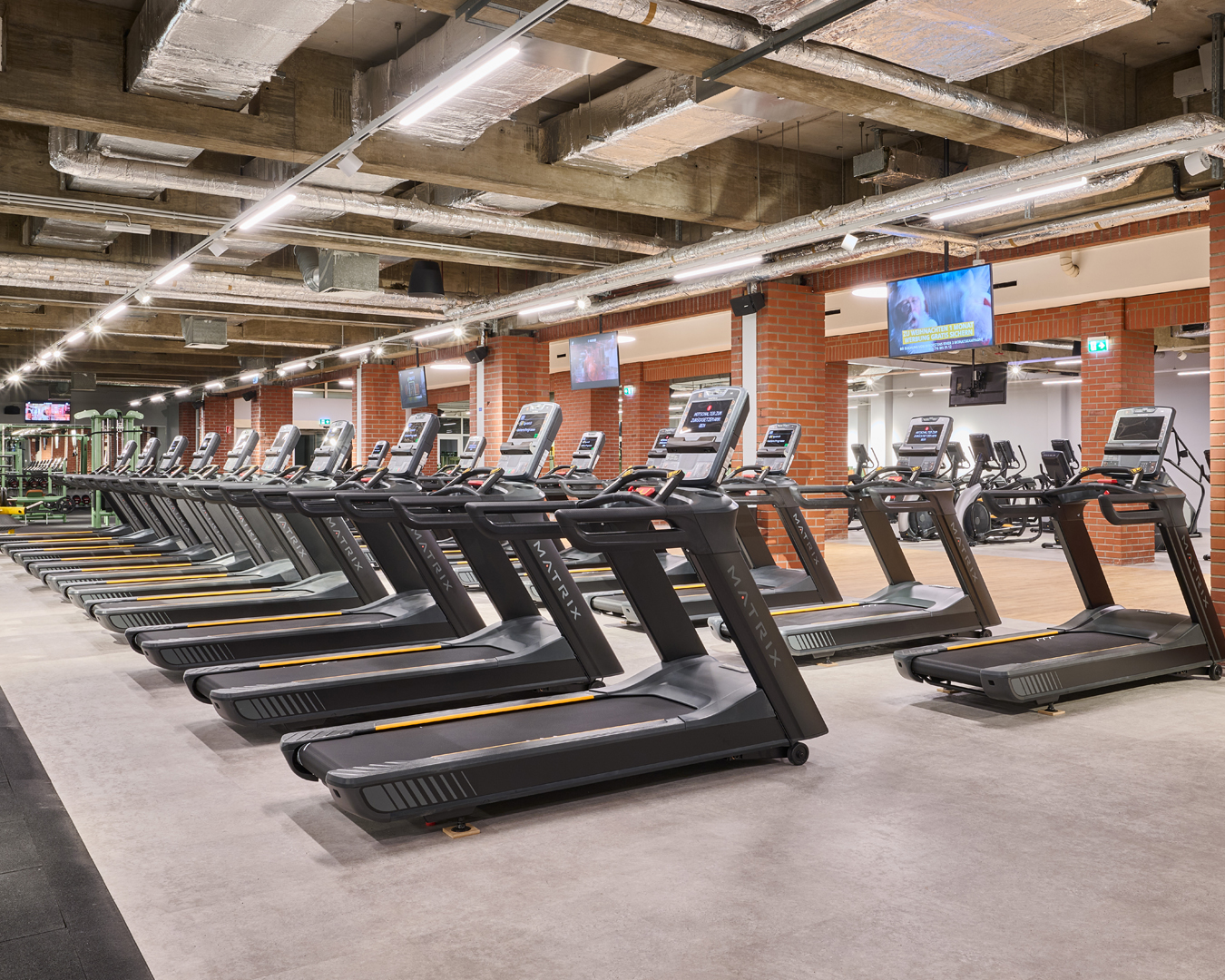 McFIT Fitnessstudio Köln-Ehrenfeld, Herbrandstraße 9 in Köln