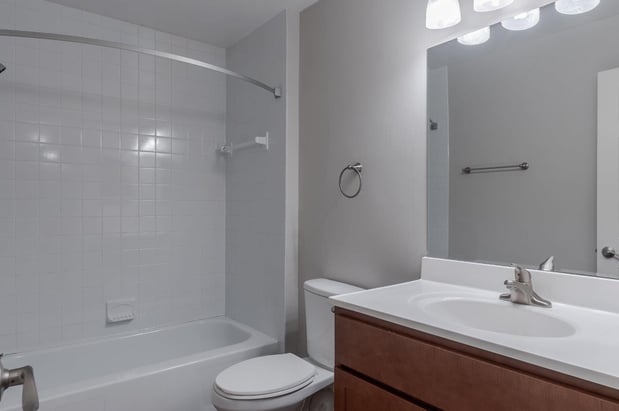 Images Nineteen North Apartments & Townhomes