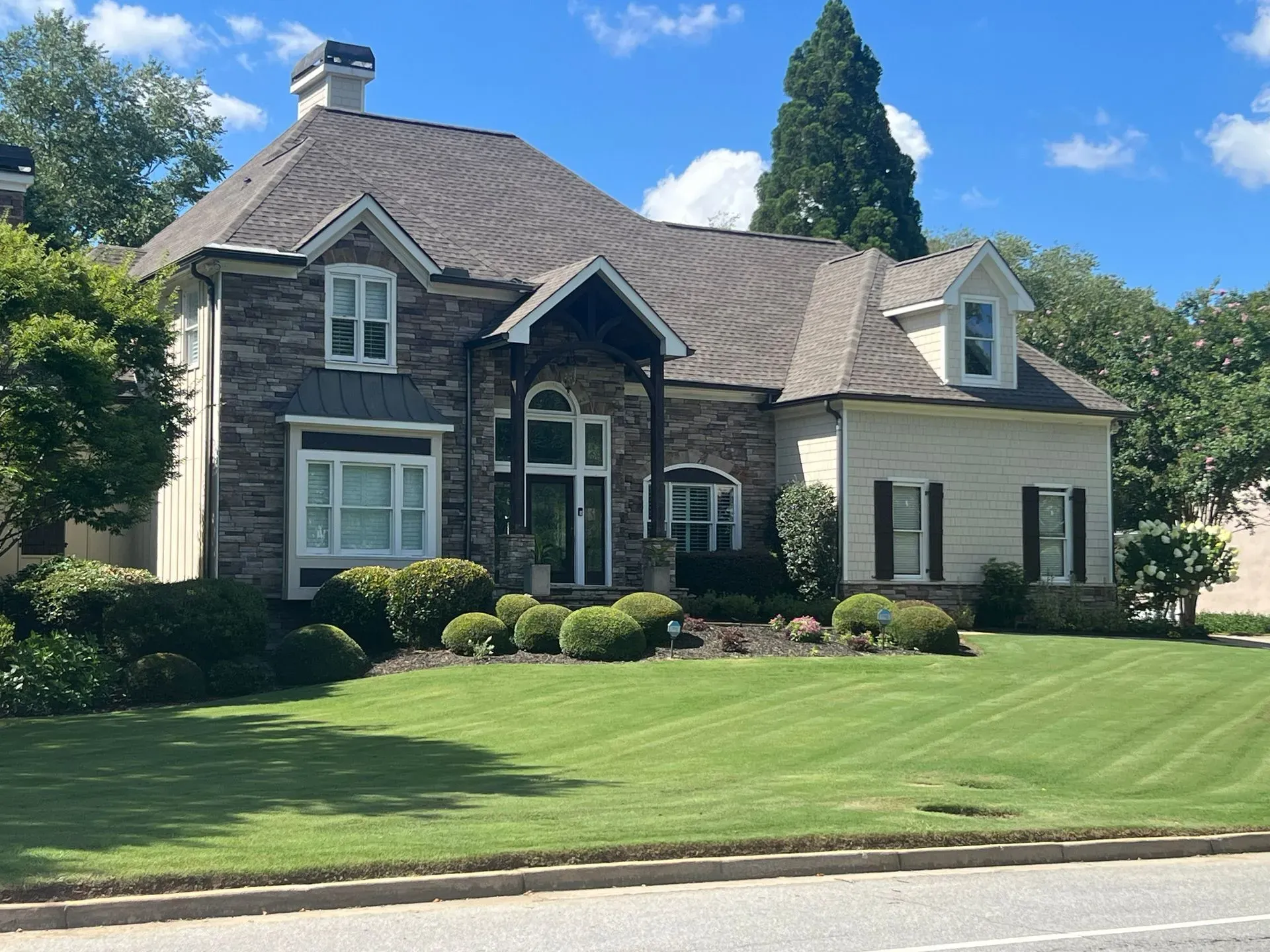 Peachtree Roofing OK Image