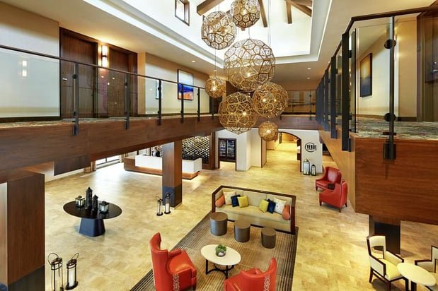 Images Hilton Garden Inn San Diego Old Town/SeaWorld Area