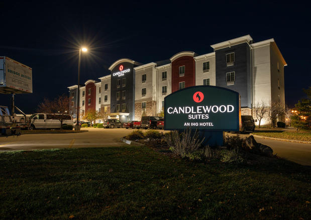 Images Candlewood Suites St. Joseph by IHG