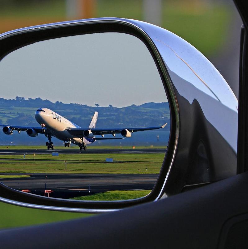 Images Black Lux -Milano Airport Transfer
