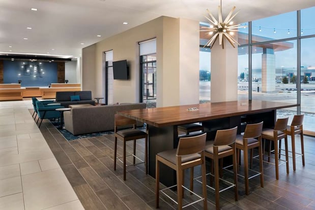 Images Hilton Garden Inn Milwaukee Brookfield Conference Center
