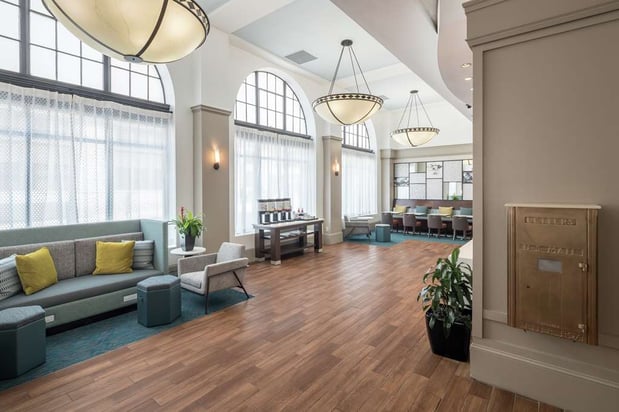 Images Hampton Inn & Suites Atlanta-Downtown