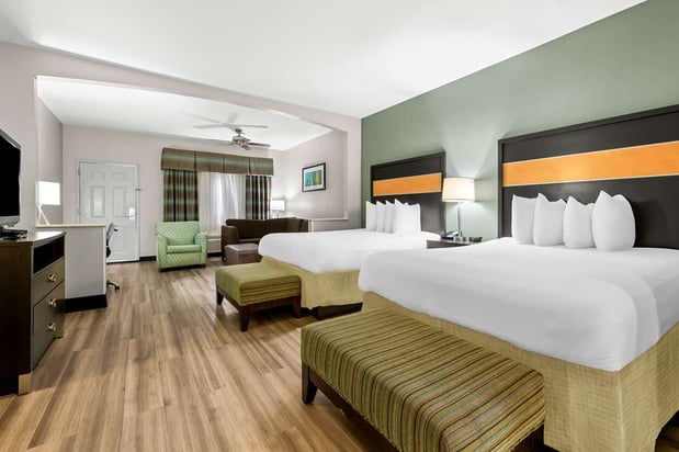 Images Best Western Executive Suites