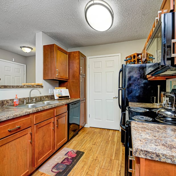 Images Trails at Lakeside