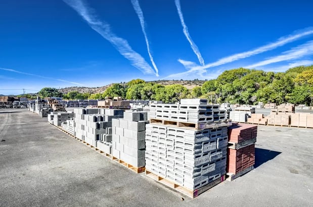 Images Yavapai Block Co. Inc.