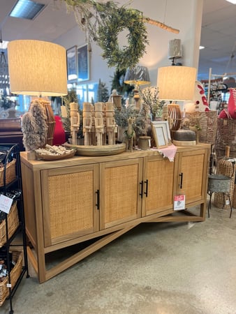 Images Miss Daisy's Home & Decor Co.